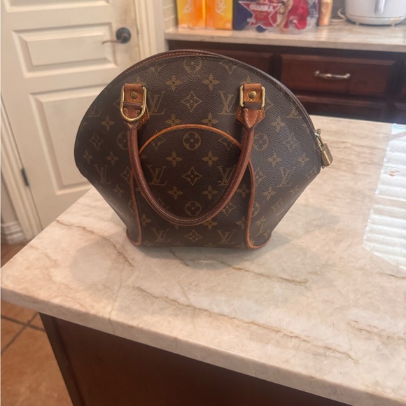 Louis Vuitton Brown Mini Bag with Iconic Monogram AUTHENTIC - Picture 1 of 2